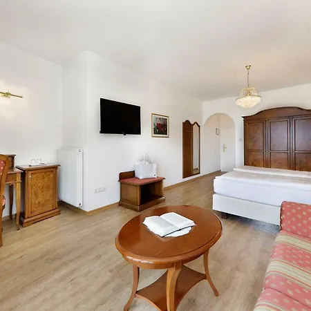 Muehle Mayer 4*
